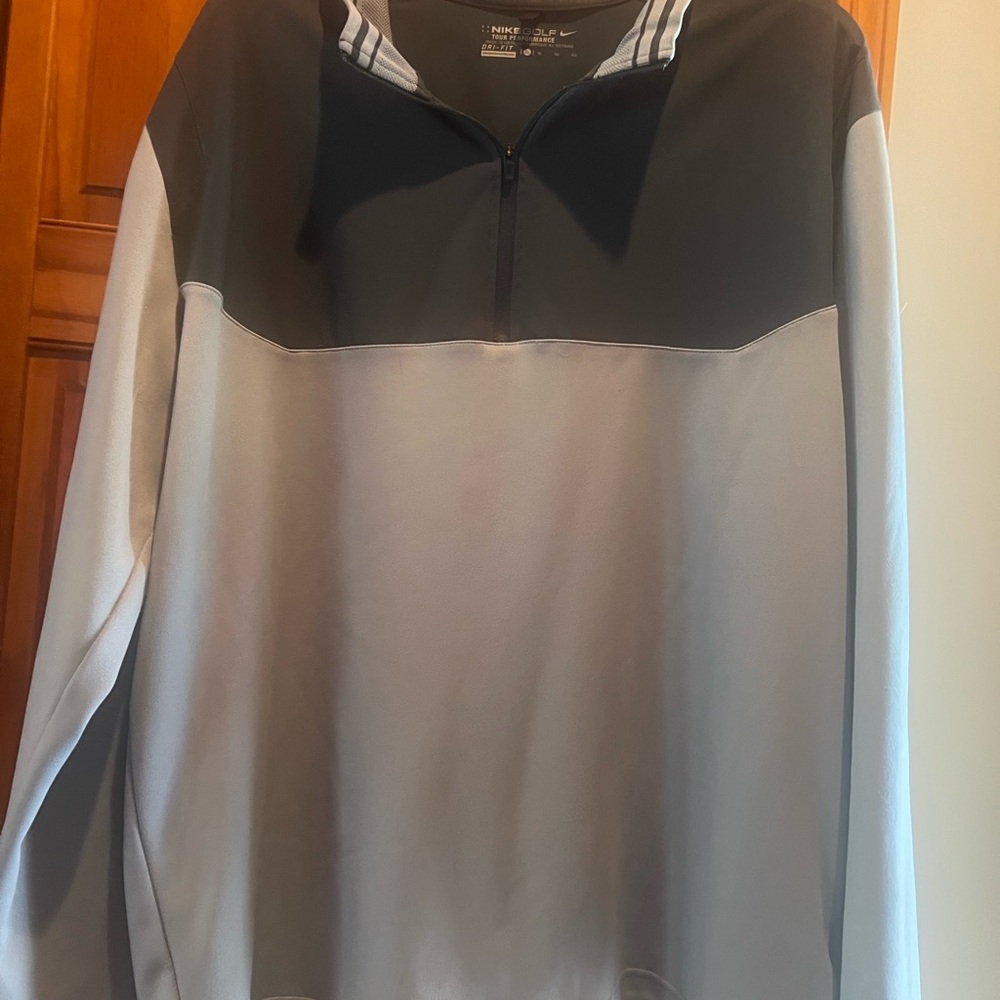 Nike Golf Dri-FIT Pullover XL in Black and Gray